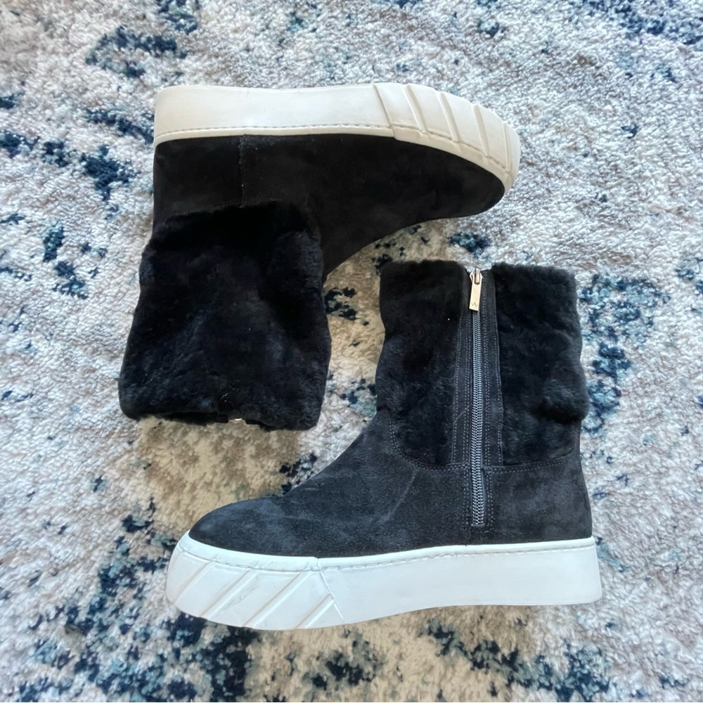 Fuzzy Boots - Picture 3 of 7
